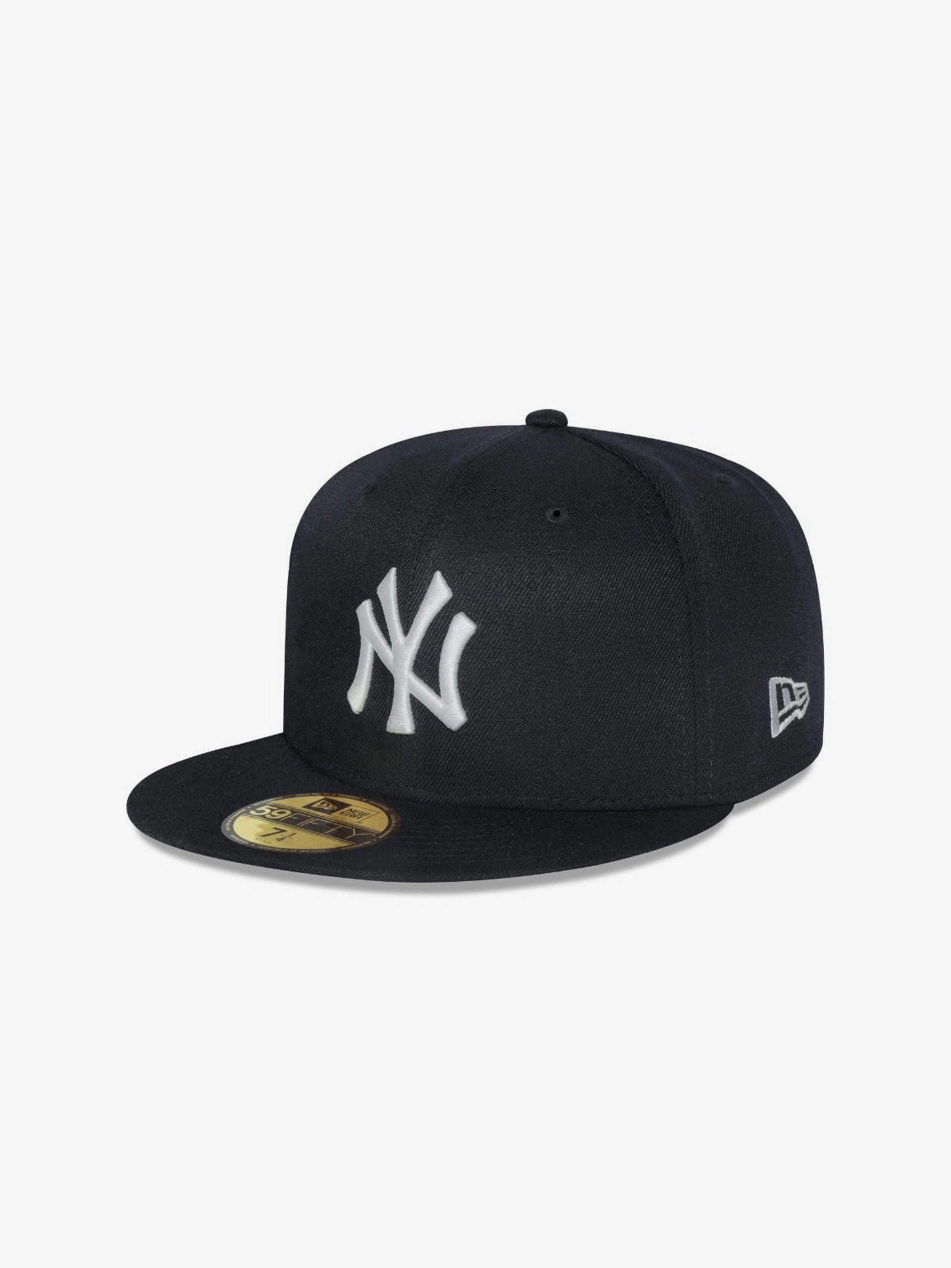 FRSH X BAD BUNNY NEW ERA 5950 fitted Yankee hat